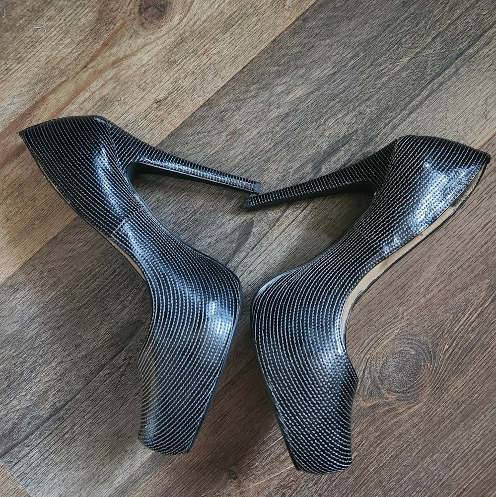 Colin Stuart Heels - Picture 10 of 16